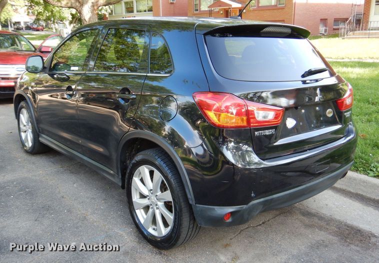 image for item KD9925 2014 Mitsubishi Outlander Sport  SUV