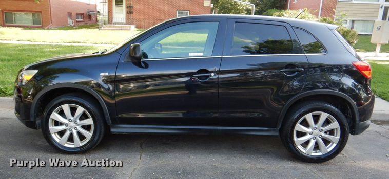 image for item KD9925 2014 Mitsubishi Outlander Sport  SUV