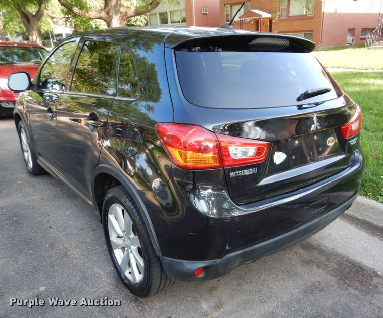 image for item KD9925 2014 Mitsubishi Outlander Sport  SUV