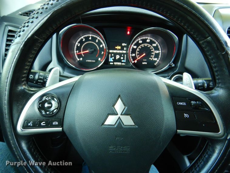 image for item KD9925 2014 Mitsubishi Outlander Sport  SUV