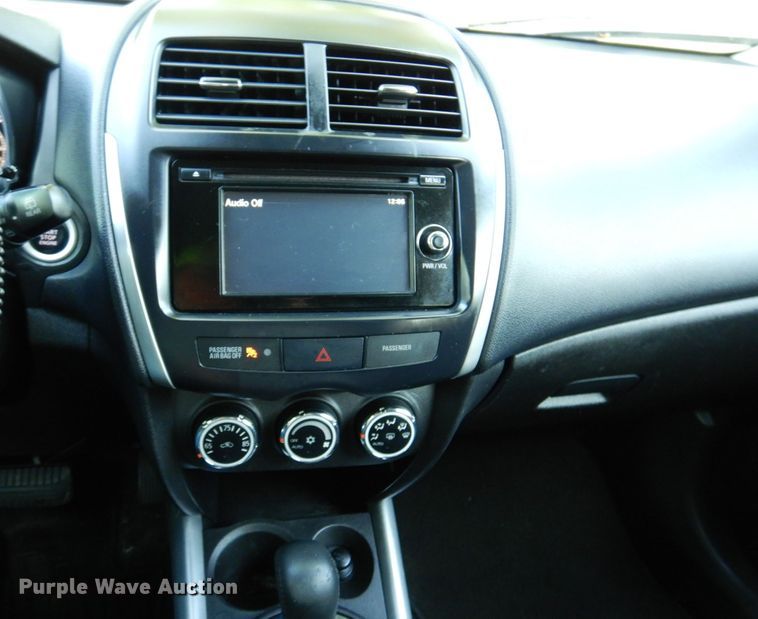 image for item KD9925 2014 Mitsubishi Outlander Sport  SUV