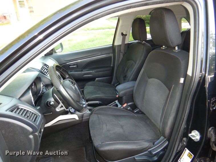 image for item KD9925 2014 Mitsubishi Outlander Sport  SUV