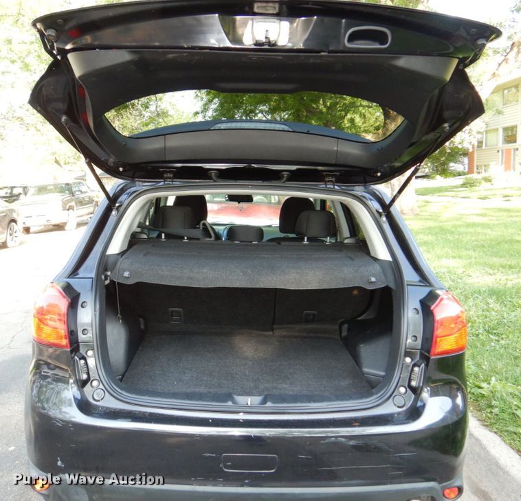 image for item KD9925 2014 Mitsubishi Outlander Sport  SUV