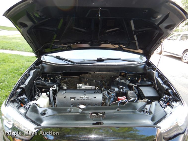 image for item KD9925 2014 Mitsubishi Outlander Sport  SUV