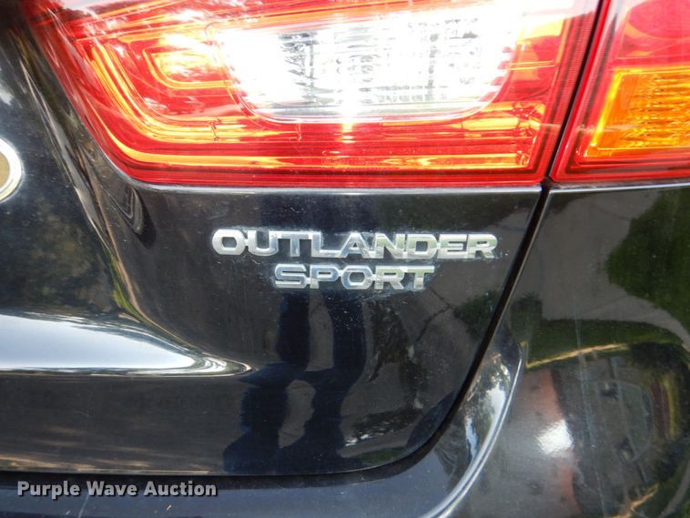 image for item KD9925 2014 Mitsubishi Outlander Sport  SUV