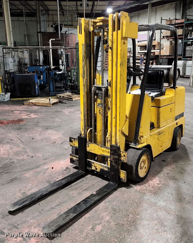 image for item KE9932 Caterpillar T50C  forklift