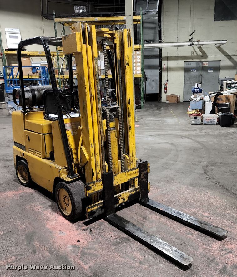 image for item KE9932 Caterpillar T50C  forklift