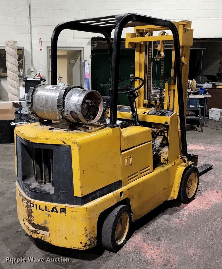 image for item KE9932 Caterpillar T50C  forklift