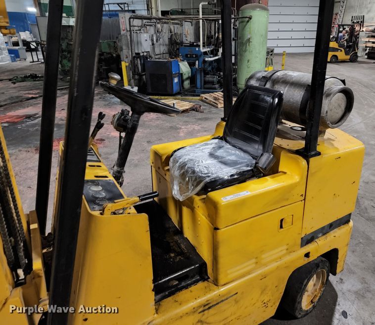 image for item KE9932 Caterpillar T50C  forklift