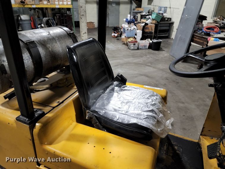 image for item KE9932 Caterpillar T50C  forklift