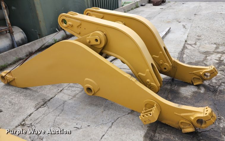 image for item KF9053 Caterpillar  973 loader arms