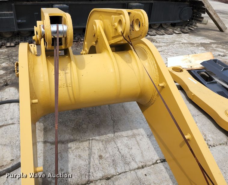 image for item KF9053 Caterpillar  973 loader arms