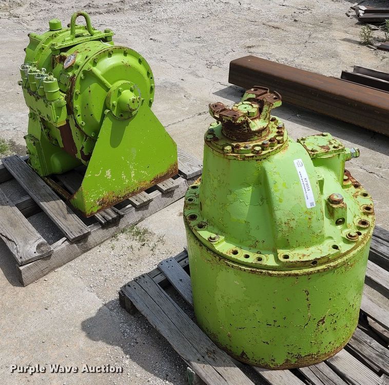 image for item KF9054 Terex torque converter