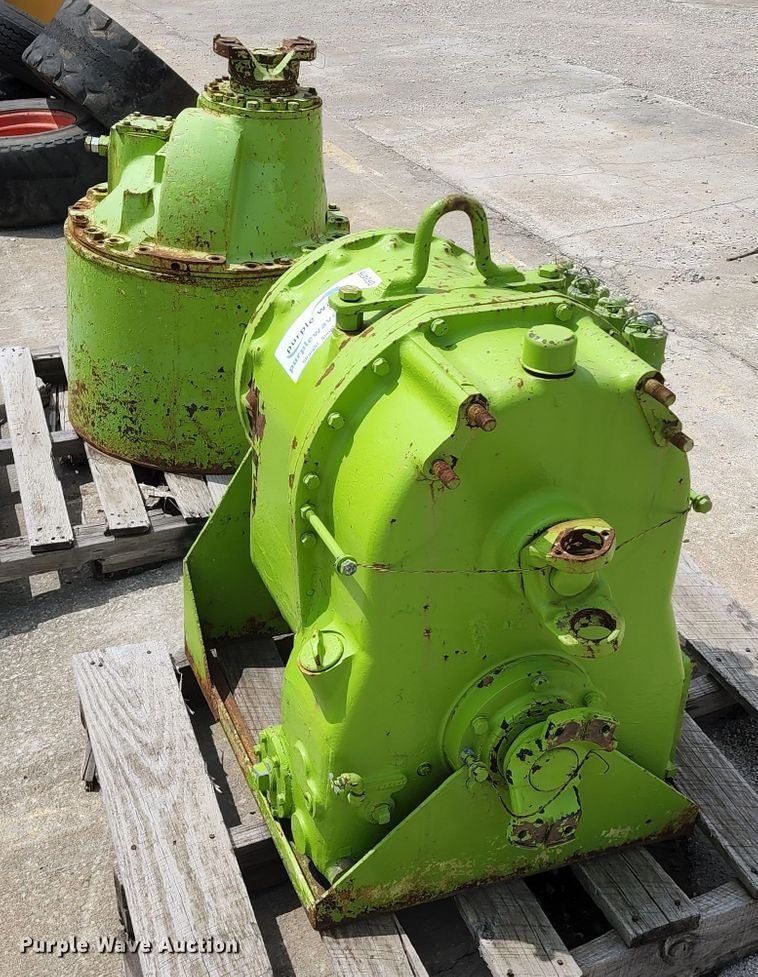 image for item KF9054 Terex torque converter