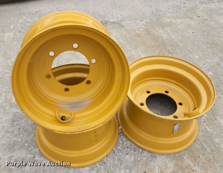 image for item KF9058 (3) 16.5x9 wheels