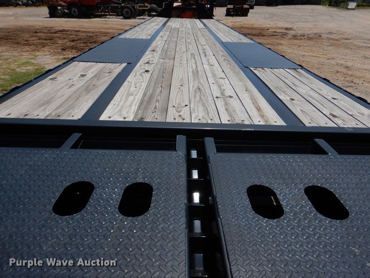 image for item KJ9905 2019 Big Tex 25GNHD  equipment trailer
