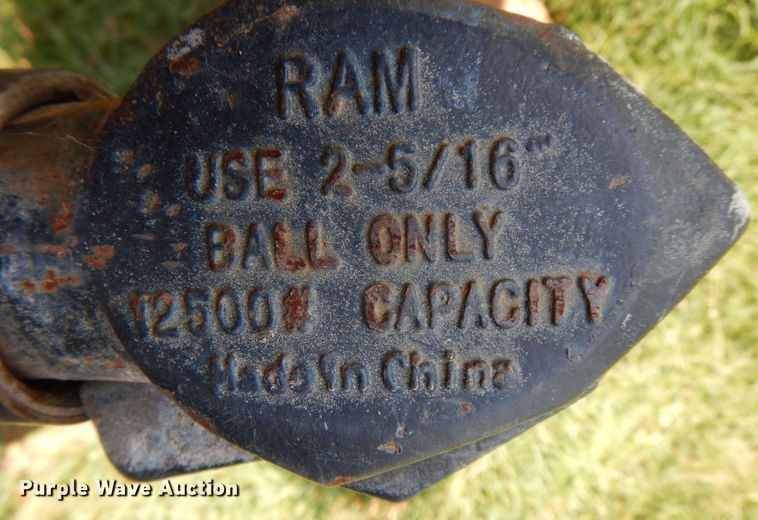 image for item KP9055 2017 Rotair D300T4F  sand blaster trailer