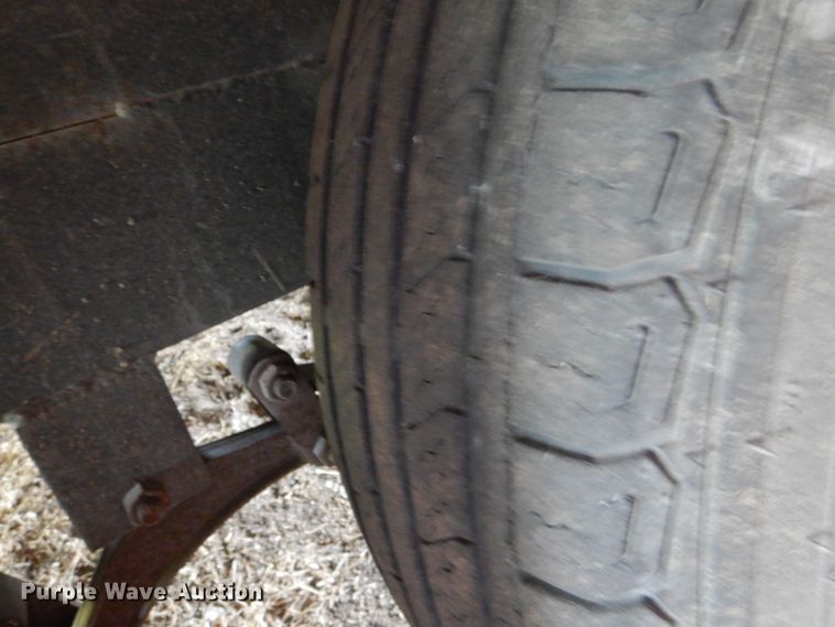 image for item KP9055 2017 Rotair D300T4F  sand blaster trailer