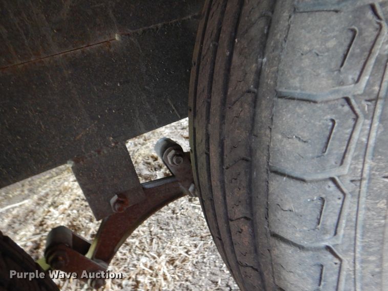 image for item KP9055 2017 Rotair D300T4F  sand blaster trailer