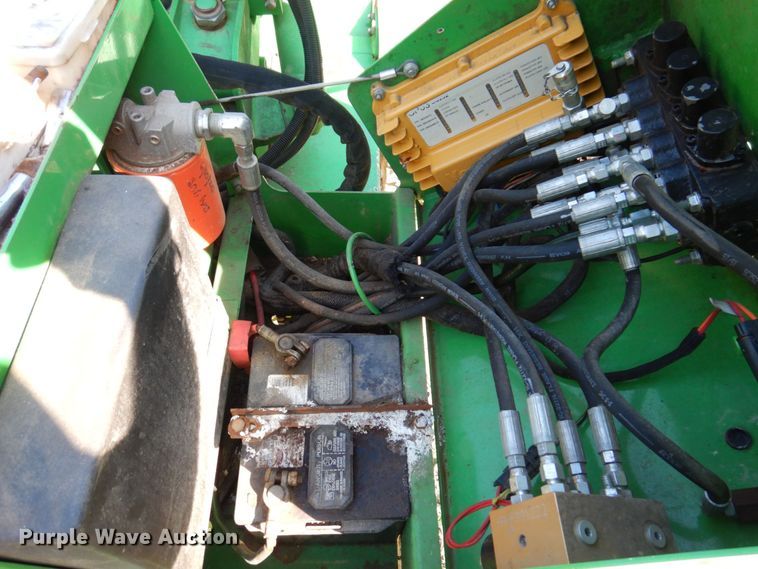 image for item KR9308 2013 Vermeer SC252  stump grinder