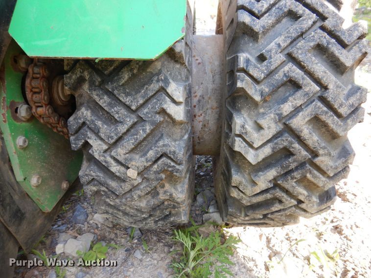 image for item KR9308 2013 Vermeer SC252  stump grinder