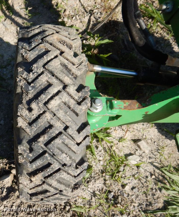 image for item KR9308 2013 Vermeer SC252  stump grinder