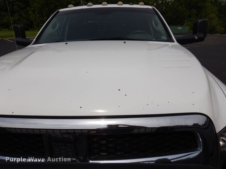 image for item KR9332 2013 Dodge Ram 5500HD  utility / service truck