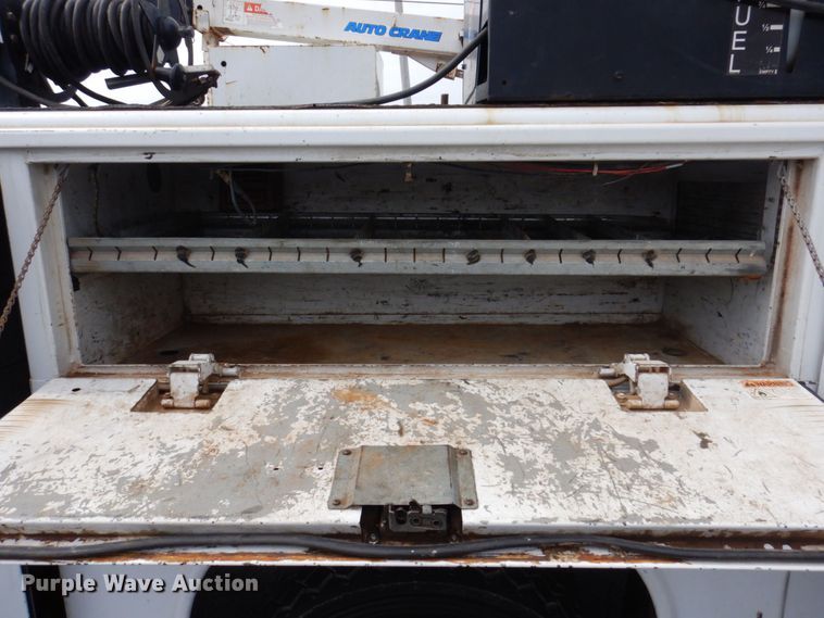 image for item KR9332 2013 Dodge Ram 5500HD  utility / service truck