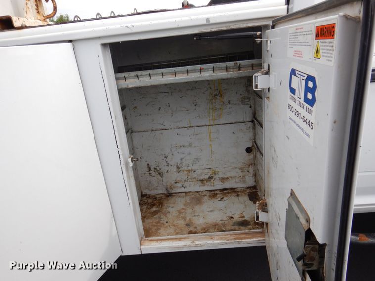 image for item KR9332 2013 Dodge Ram 5500HD  utility / service truck