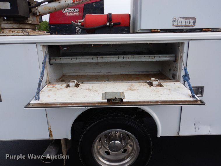 image for item KR9332 2013 Dodge Ram 5500HD  utility / service truck