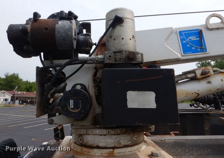 image for item KR9332 2013 Dodge Ram 5500HD  utility / service truck