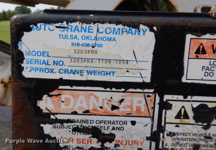 image for item KR9332 2013 Dodge Ram 5500HD  utility / service truck