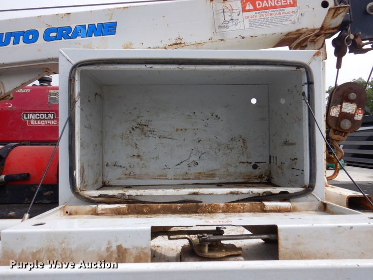 image for item KR9332 2013 Dodge Ram 5500HD  utility / service truck