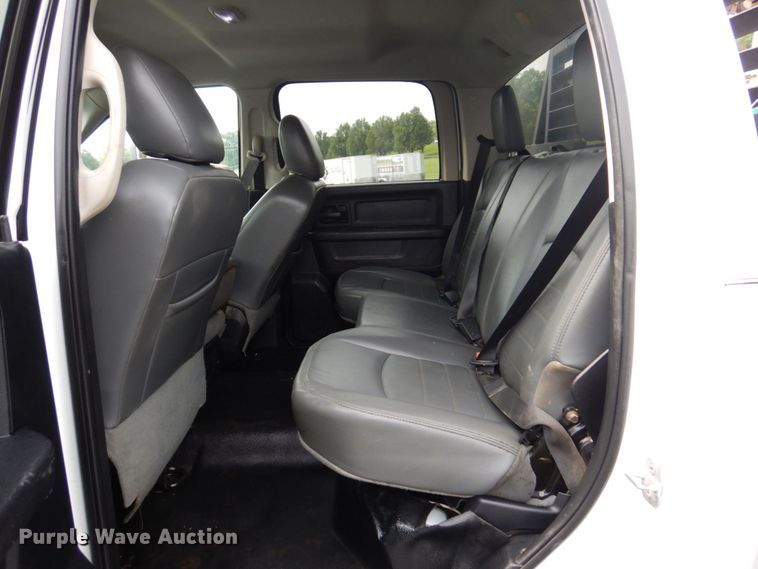 image for item KR9332 2013 Dodge Ram 5500HD  utility / service truck