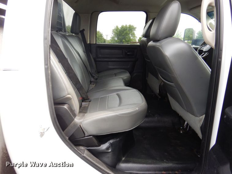 image for item KR9332 2013 Dodge Ram 5500HD  utility / service truck