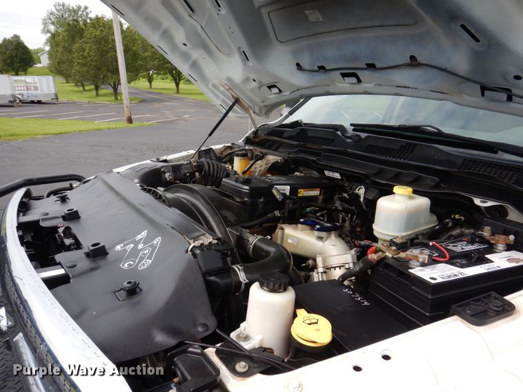 image for item KR9332 2013 Dodge Ram 5500HD  utility / service truck