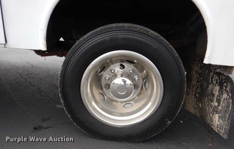 image for item KR9332 2013 Dodge Ram 5500HD  utility / service truck