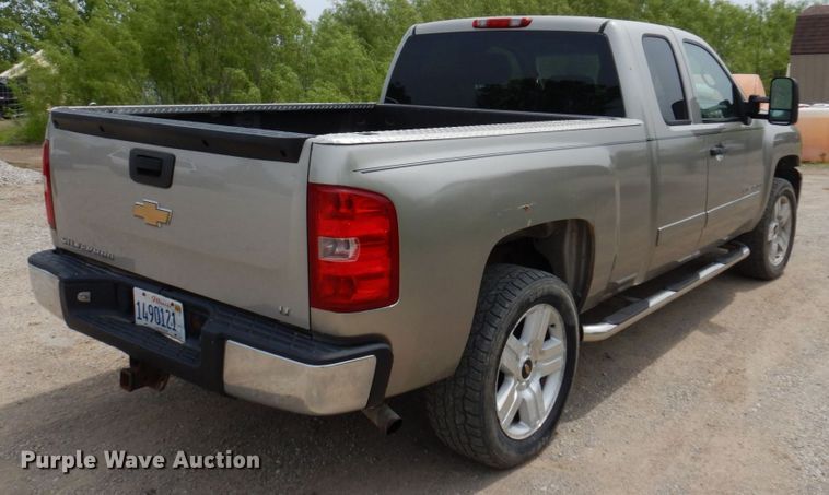 image for item KR9337 2008 Chevrolet Silverado 1500  Ext. Cab pickup truck