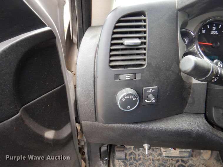 image for item KR9337 2008 Chevrolet Silverado 1500  Ext. Cab pickup truck