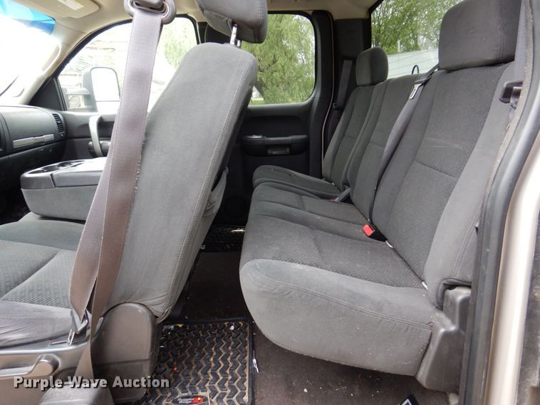 image for item KR9337 2008 Chevrolet Silverado 1500  Ext. Cab pickup truck