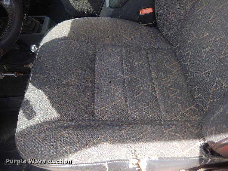 image for item KS9934 2002 Jeep Wrangler Sport  SUV