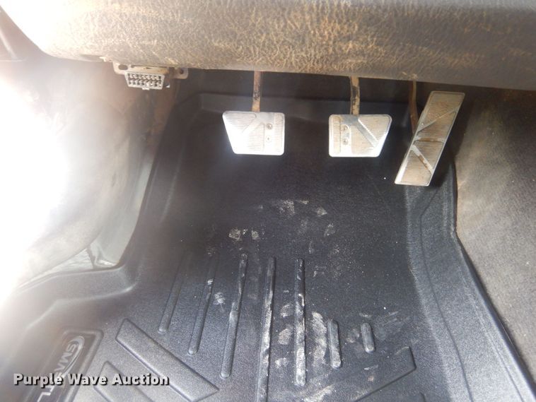 image for item KS9934 2002 Jeep Wrangler Sport  SUV