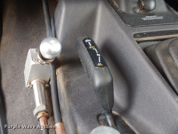 image for item KS9934 2002 Jeep Wrangler Sport  SUV