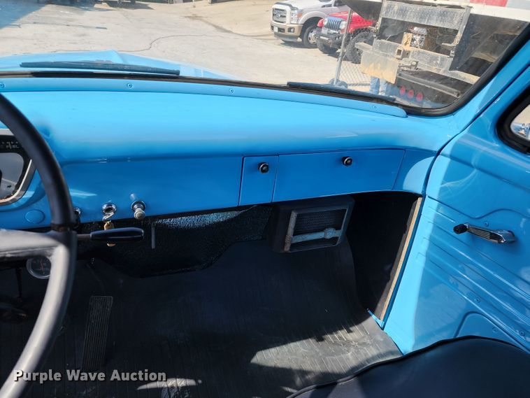 image for item KT9870 1955 Ford F100  pickup truck