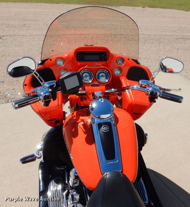 image for item LS9210 2009 Harley Davidson CVO Screamin' Eagle Road Glide  trike