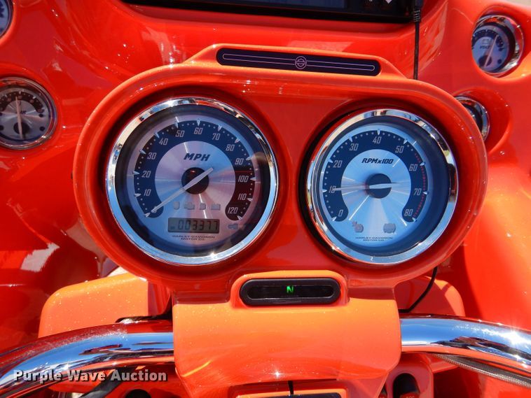 image for item LS9210 2009 Harley Davidson CVO Screamin' Eagle Road Glide  trike