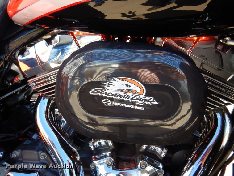 image for item LS9210 2009 Harley Davidson CVO Screamin' Eagle Road Glide  trike