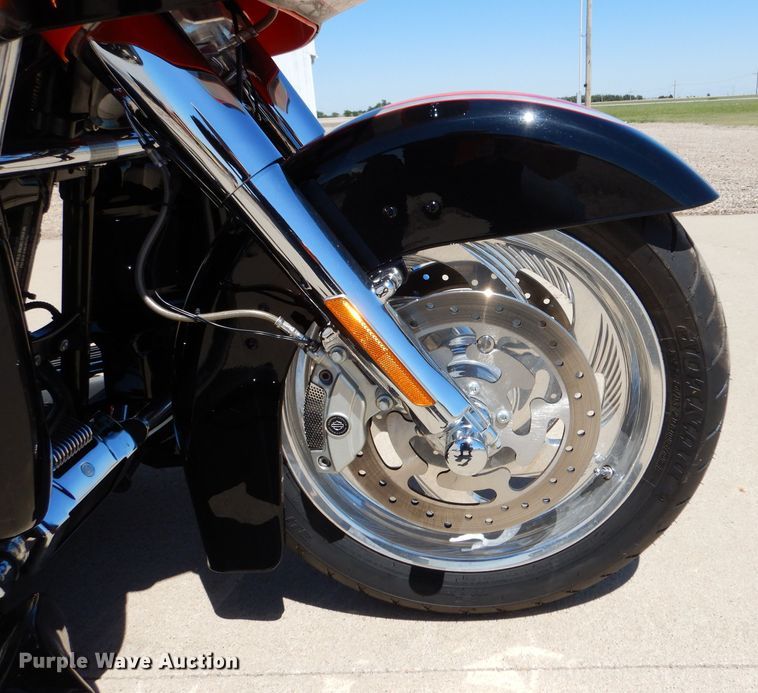 image for item LS9210 2009 Harley Davidson CVO Screamin' Eagle Road Glide  trike