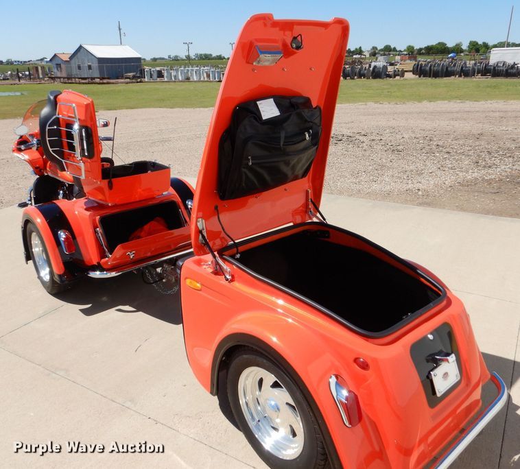 image for item LS9210 2009 Harley Davidson CVO Screamin' Eagle Road Glide  trike