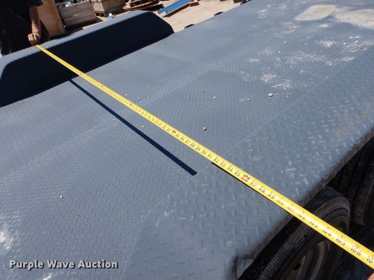 image for item LS9235 2012 Circle D 26GNMP  equipment trailer